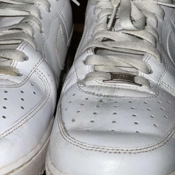 Air Force 1 - Picture 9 of 11